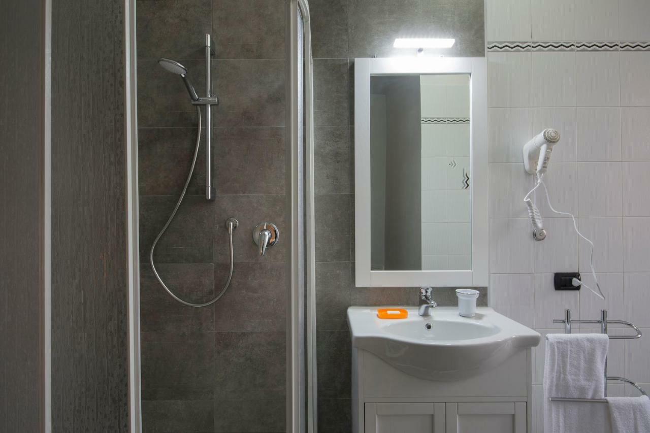 Bed & Breakfast Profumo D'Estate Agliana Exterior foto