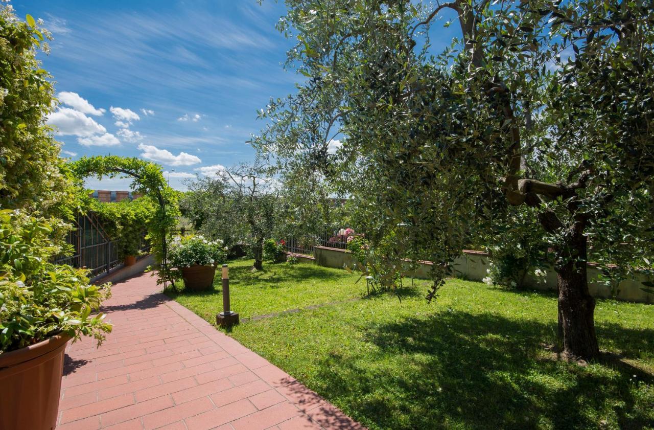 Bed & Breakfast Profumo D'Estate Agliana Exterior foto